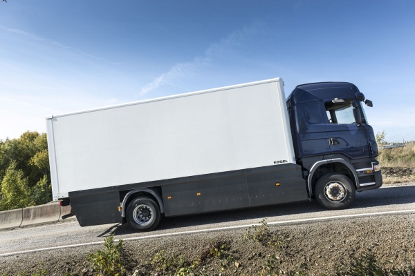Ciężarówka Scania z systemem bezstykowego ładowania