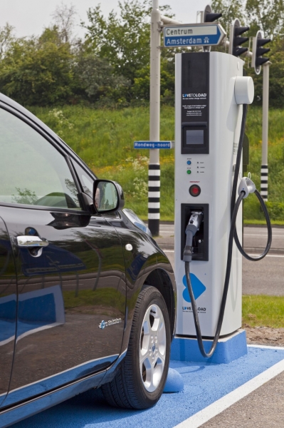 Szybka ładowarka CHAdeMO firmy Nissan