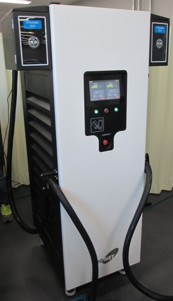 Szybka ładowarka CHAdeMO o mocy 150 kW firmy Signet Systems