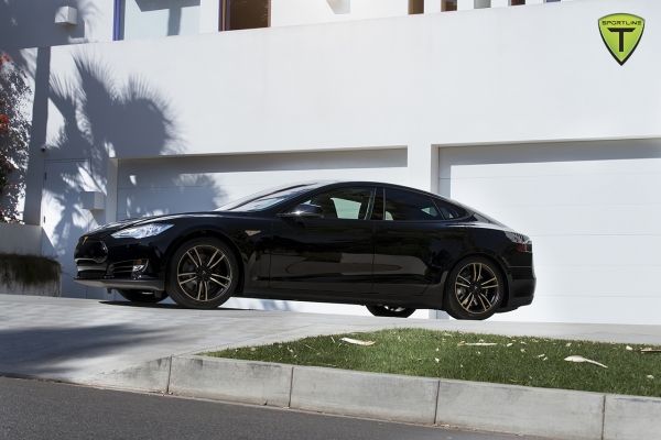 T Sportline Tesla Model S BlackGold Factory Wheel