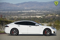 T Sportline Tesla Model S Blanc y Nero