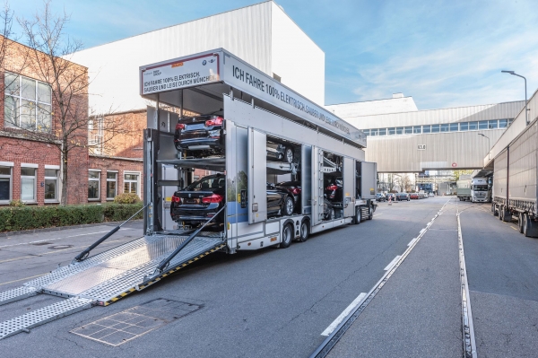 Terberg YT202-EV używany przez BMW i Scherm