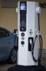 Uniwersalna szybka ładowarka DBT CHAdeMO/Combo 2 wyposażona w port IEC 62196-2 Typ 2