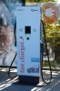 Demonstracyjna szybka ładowarka firmy Efacec z wyjściami CHAdeMO i Combined Charging System