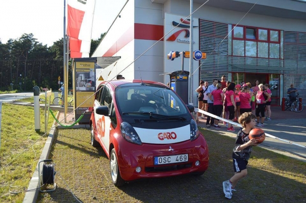 Terminal ładowania firmy Garo na parkingu Intermarché w Świnoujściu