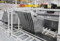 Tesla Factory - produkcja nadwozi Modelu S