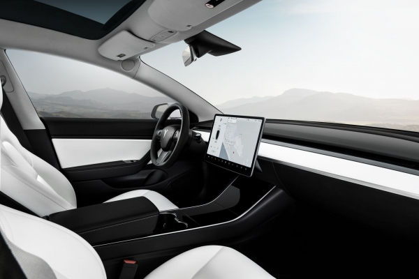 Tesla Model 3 Performance