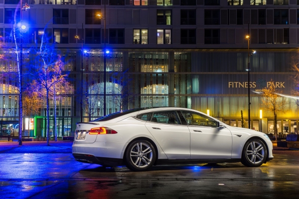 Tesla Model S