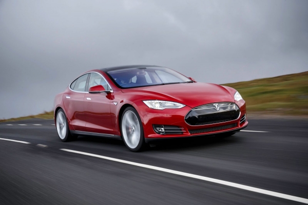 Tesla Model S (wersja dla ruchu lewostronnego)