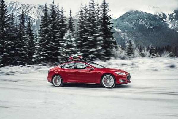 Tesla Model S P85D