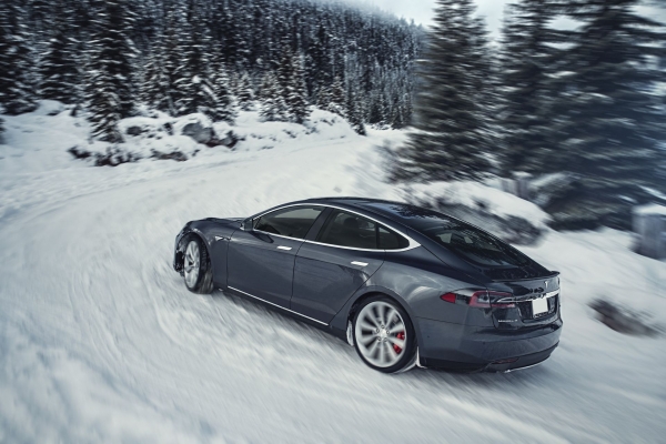 Tesla Model S P85D