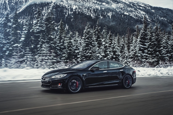 Tesla Model S P85D