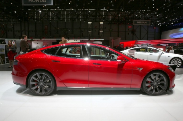 Tesla Model S P85D
