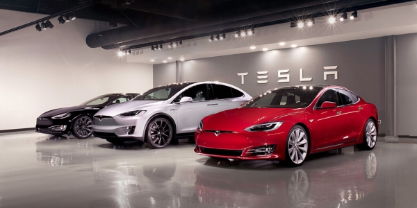 Tesla Model S i Model X