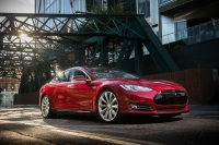 Tesla Motors obniżyła ceny Modelu S w Europie