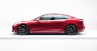 Dlaczego Tesla nie bankrutuje? Bo ma dopływ pieniędzy od inwestorów