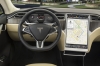 Tesla Model S - wnętrze