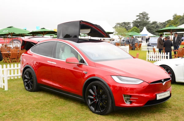 Tesla Model X