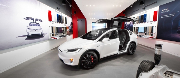 Tesla Model X