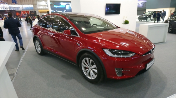 Tesla Model X