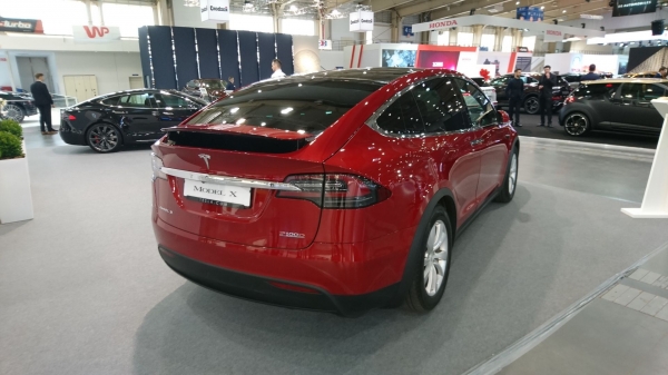 Tesla Model X