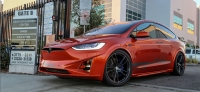 Tesla Model X zmodyfikowana przez Unplugged Performance na SEMA 2016