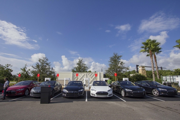 Stacja szybkiego ładowania firmy Tesla Motors