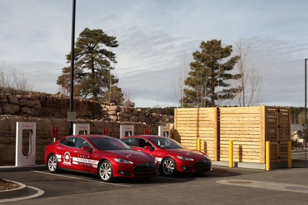 Stacja szybkiego ładowania firmy Tesla Motors