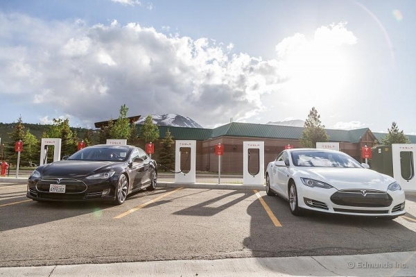 Stacja szybkiego ładowania firmy Tesla Motors
