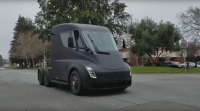 Tesla Semi przyłapana na przejażdżce