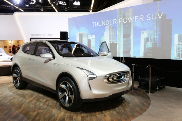 Thunder Power SUV