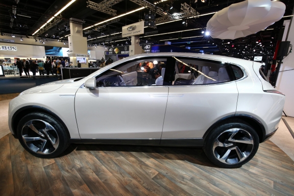 Thunder Power SUV