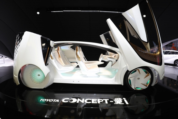 Toyota Concept-i