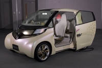 Toyota nie planuje sprzedaży aut elektrycznych