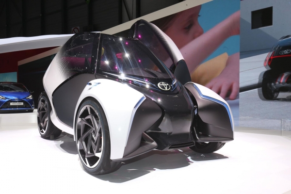 Toyota i-Tril Concept