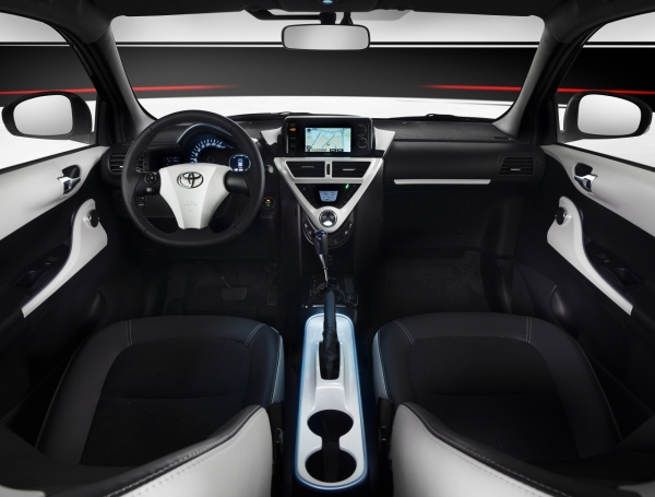 Toyota iQ EV