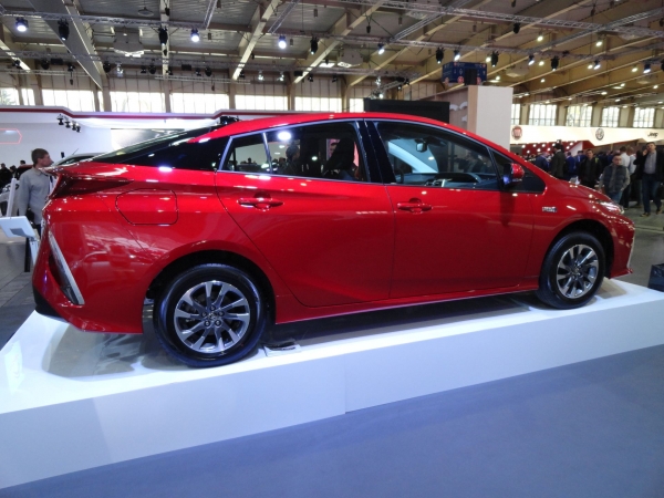 Toyota Prius Plug-In Hybrid (druga generacja)