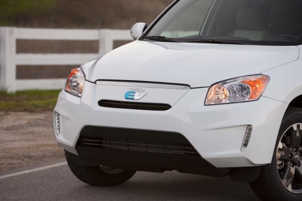 Toyota RAV4 EV 2012 (wersja koncepcyjna/prototypowa)