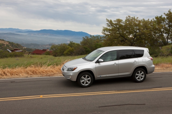 Toyota RAV4 EV 2012