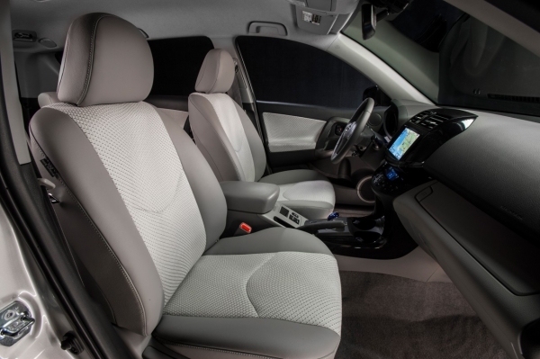 Toyota RAV4 EV 2012