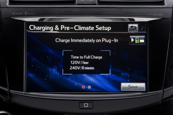 Toyota RAV4 EV 2012 - komputer pokładowy