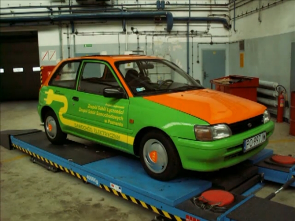 Toyota Starlet EV