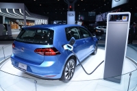 Volkswagen zainwestuje w budowę punktów ładowania w USA 10 mln USD