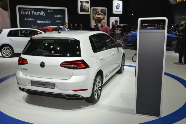 Volkswagen e-Golf 2017