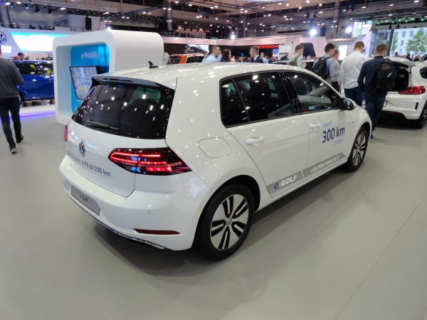 Volkswagen e-Golf 2017