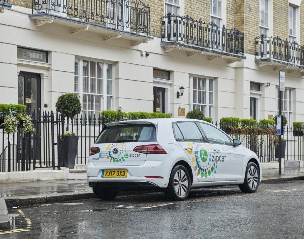 Volkswagen e-Golf we flocie Zipcar