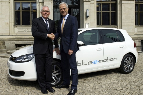 Volkswagen Golf blue-e-motion