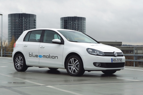 Volkswagen Golf blue-e-motion