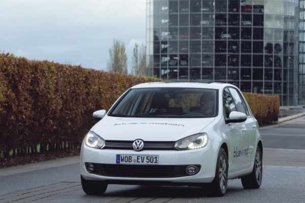 Volkswagen Golf blue-e-motion