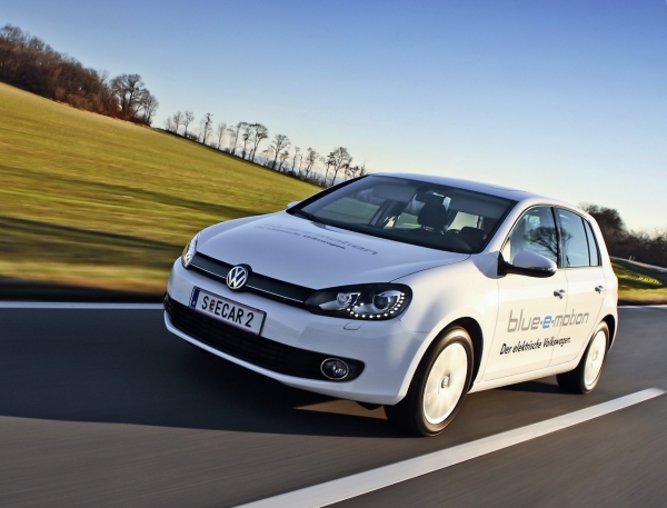 Volkswagen Golf blue-e-motion